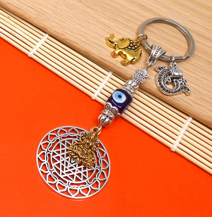 Divine Sri Yantra Evil Eye Protection KeyRing-Money Attraction Yantra/Amulet for Good Luck,Success,Fortune,Prosperity & phenomenal Abundance